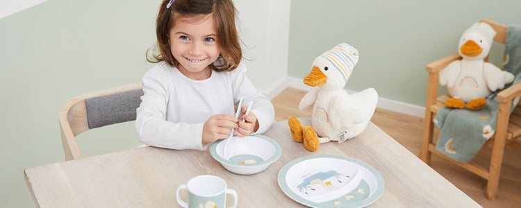 Alles rund ums Essen und Trinken für Babys und Kinder