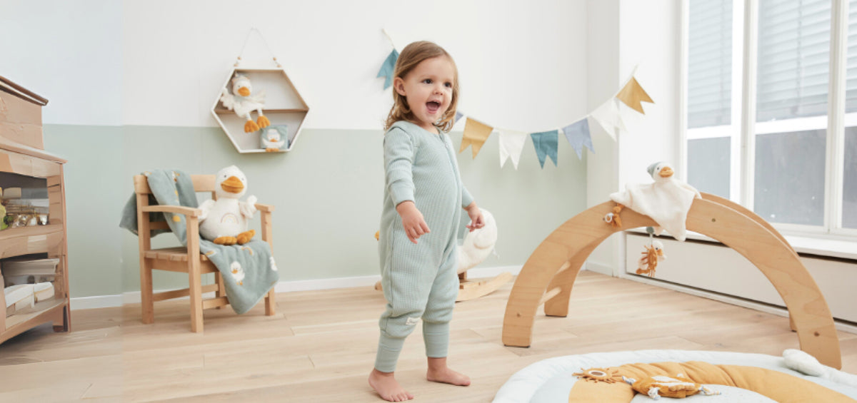Schlafsack mit Fen fr Kinder & Babys | sterntaler.com