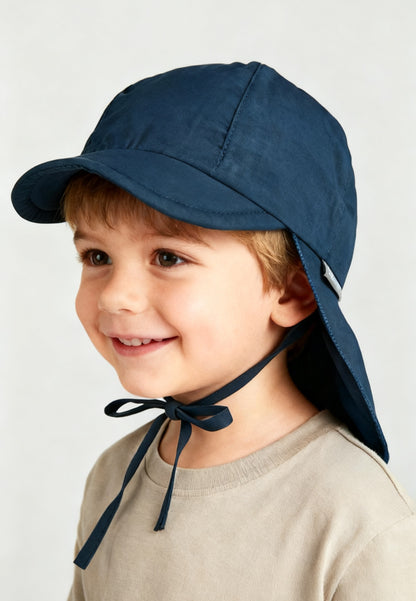 Gorra con protección para el cuello