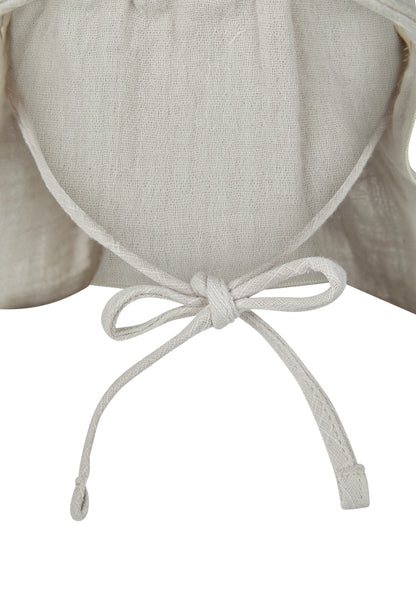 Cap with neck protection