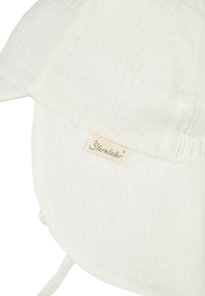 Cap with neck protection