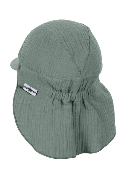 Gorra visera con cubre nuca 