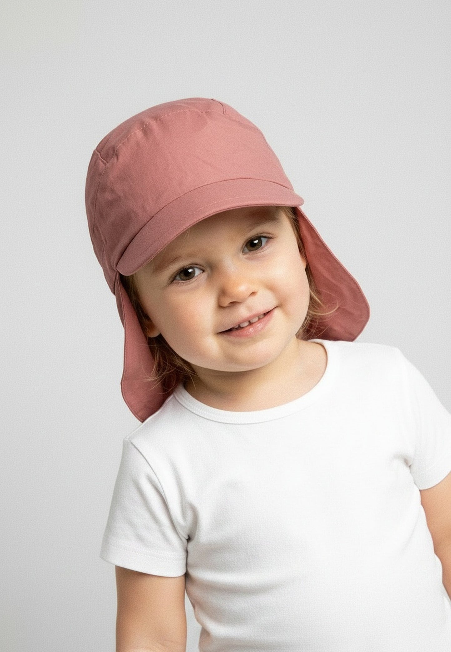 Hat with visor and neckflap