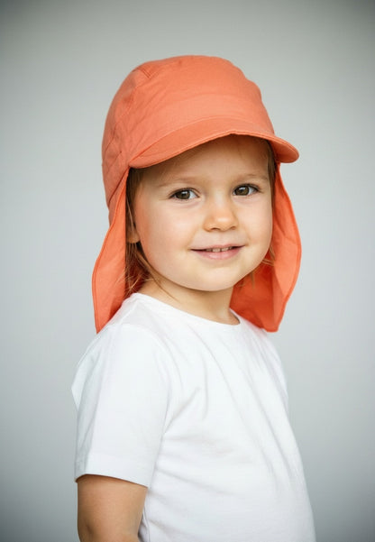 Hat with visor and neckflap