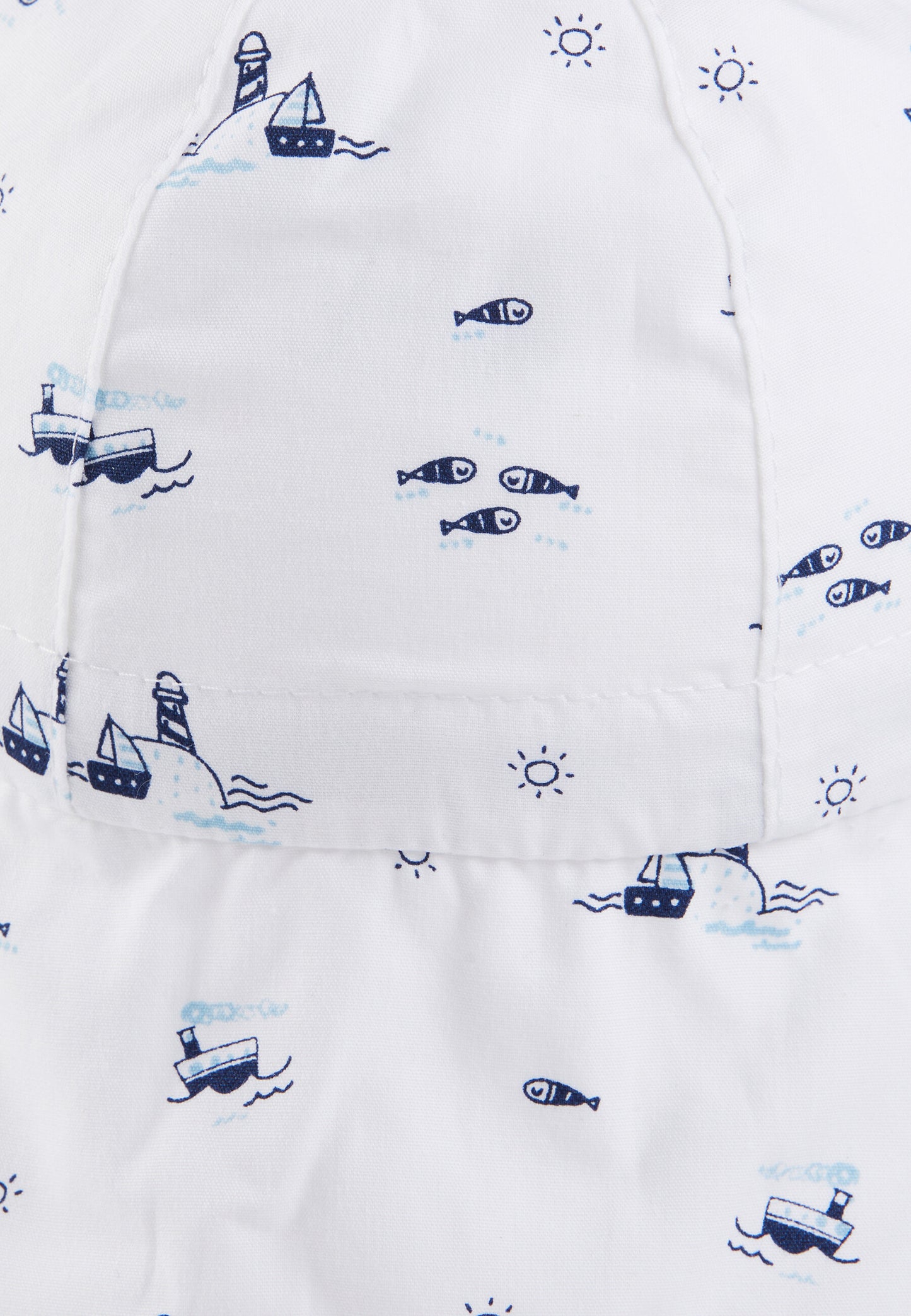 Casquette avec protection de nuque