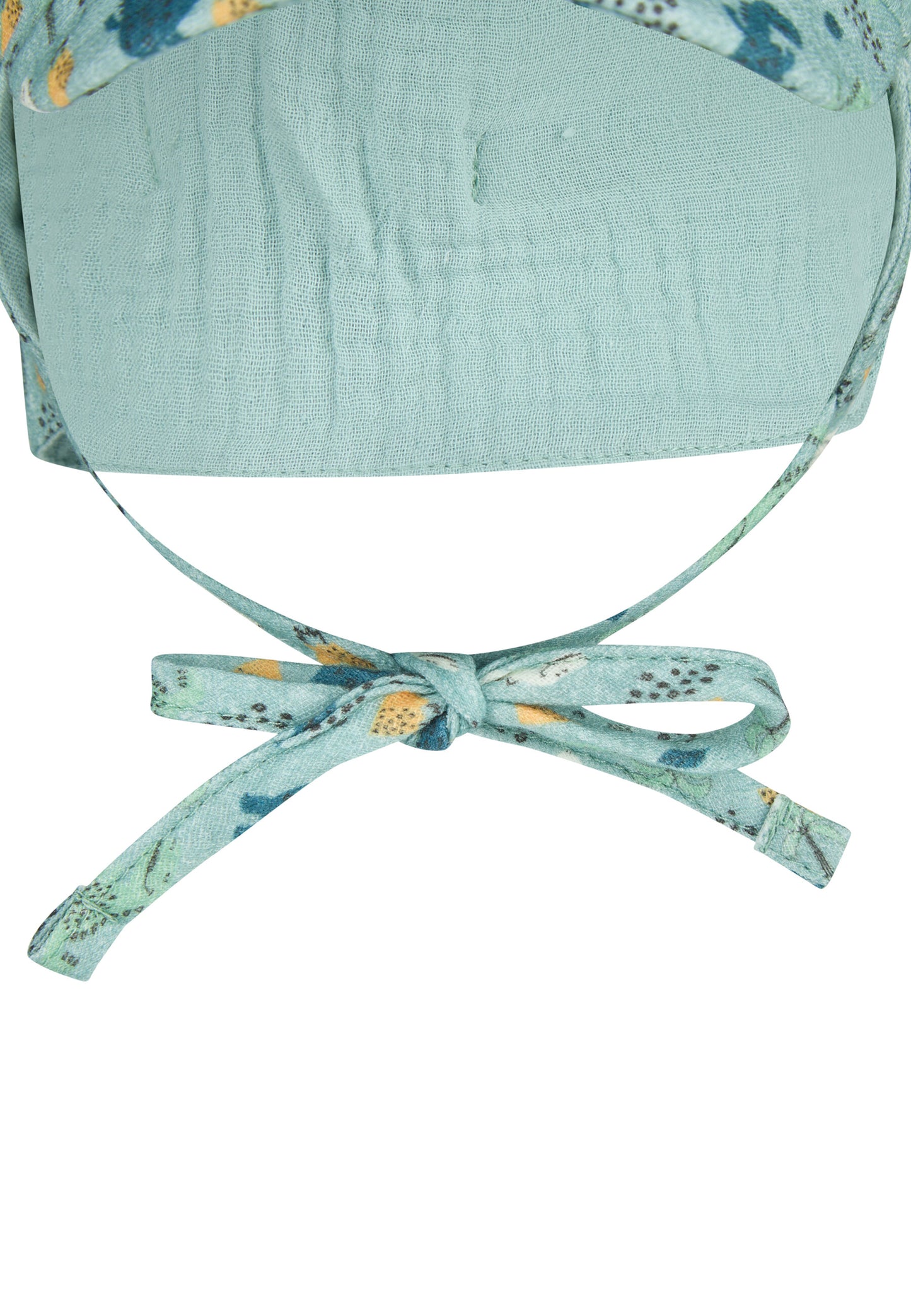 Cap with neck protection