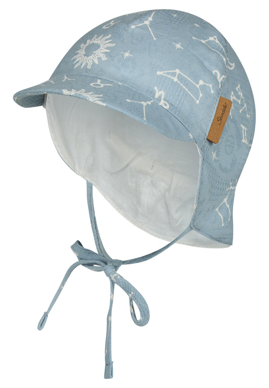 Cap with neck protection