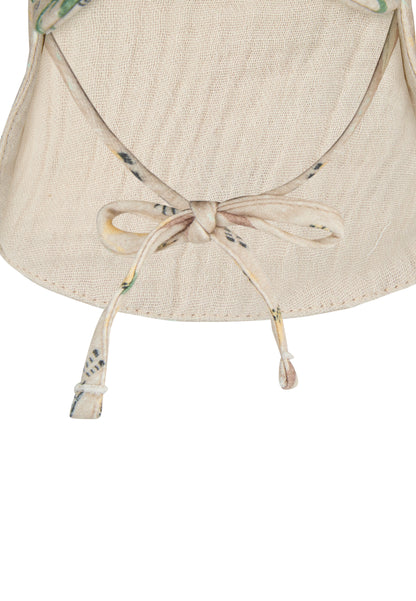 Cap with neck protection