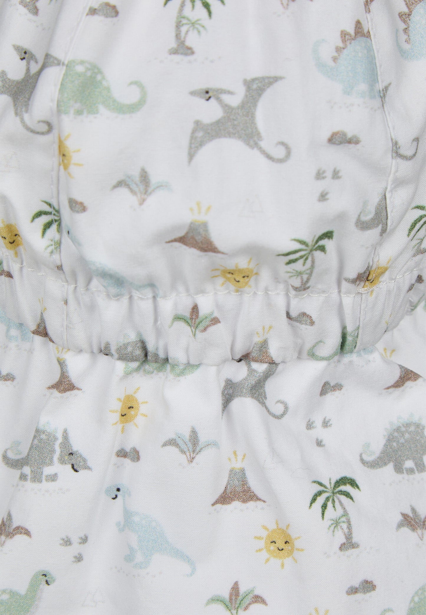 Cap with neck protection