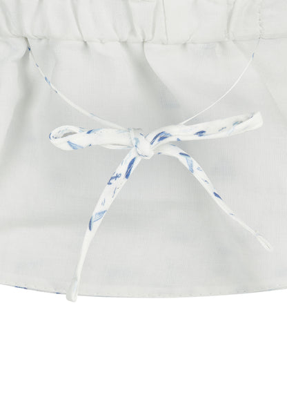 Cappello con visiera e protezione per il collo