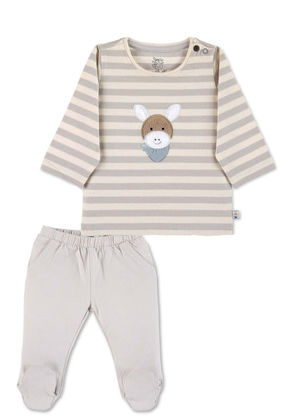 Shirt and trousers set