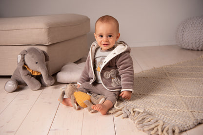 Peluche M