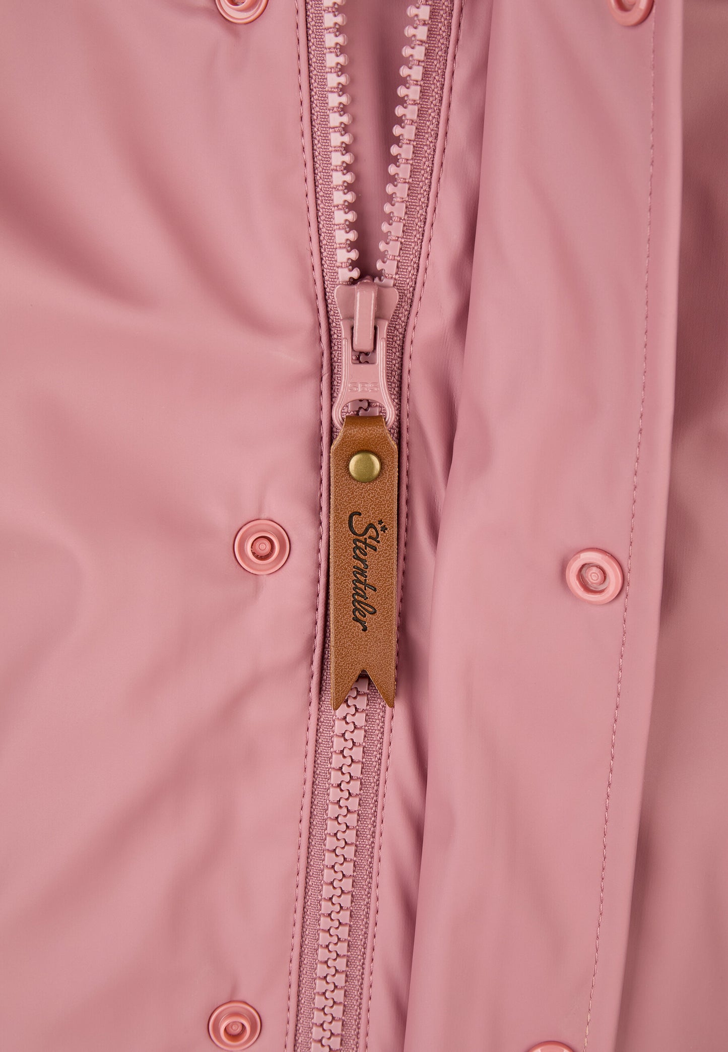 Regenjacke gefüttert