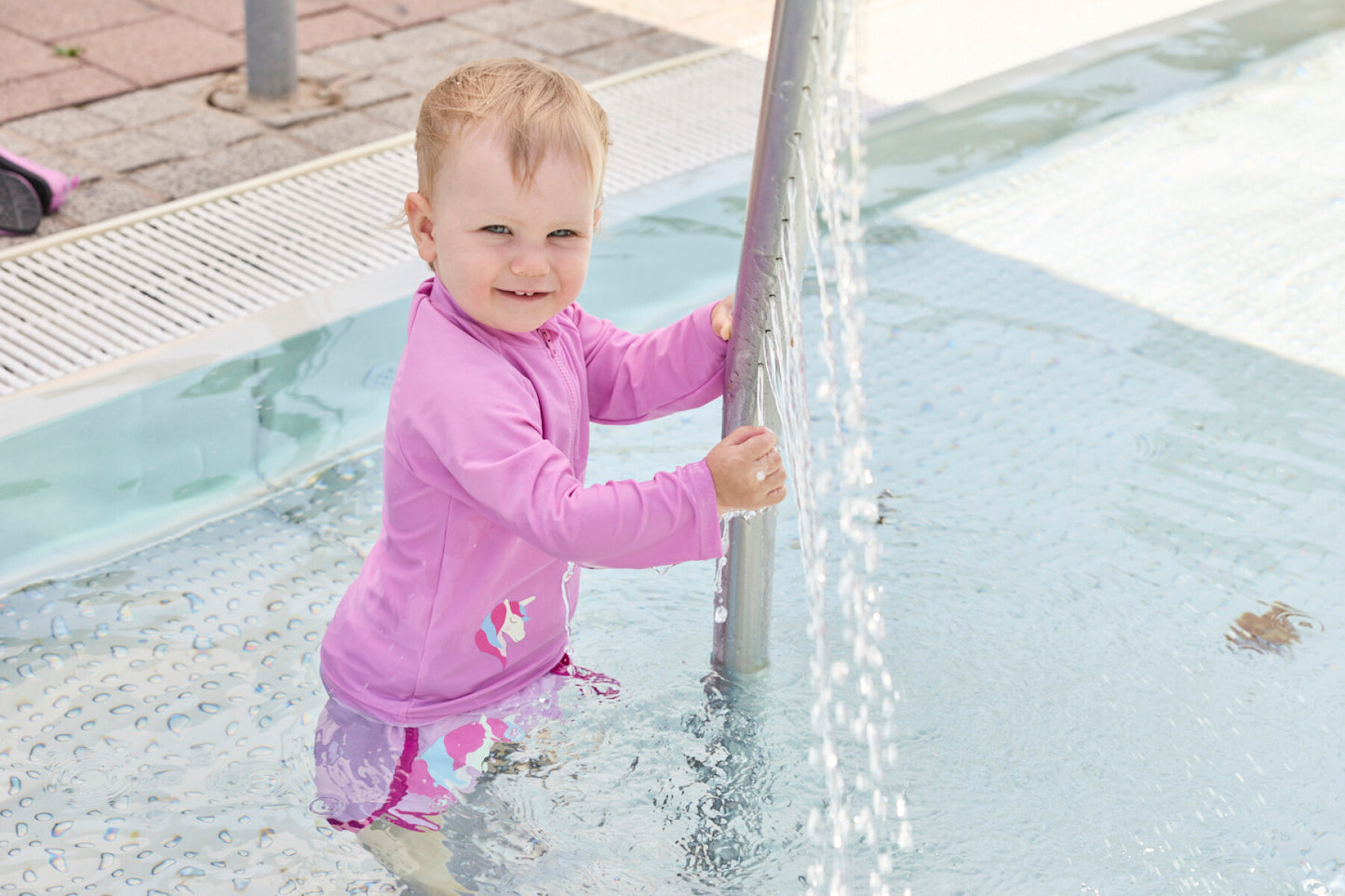Long-sleeved bathing shirt