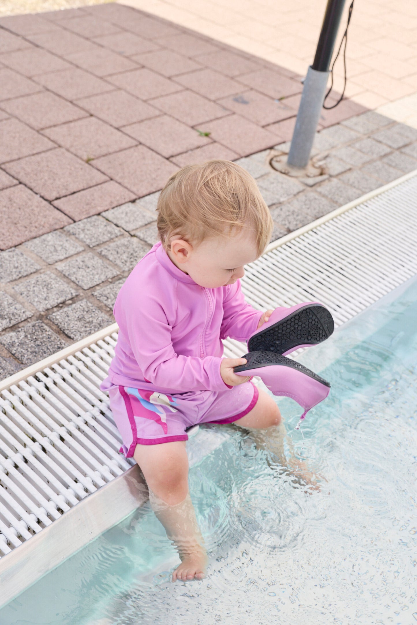 Long-sleeved bathing shirt
