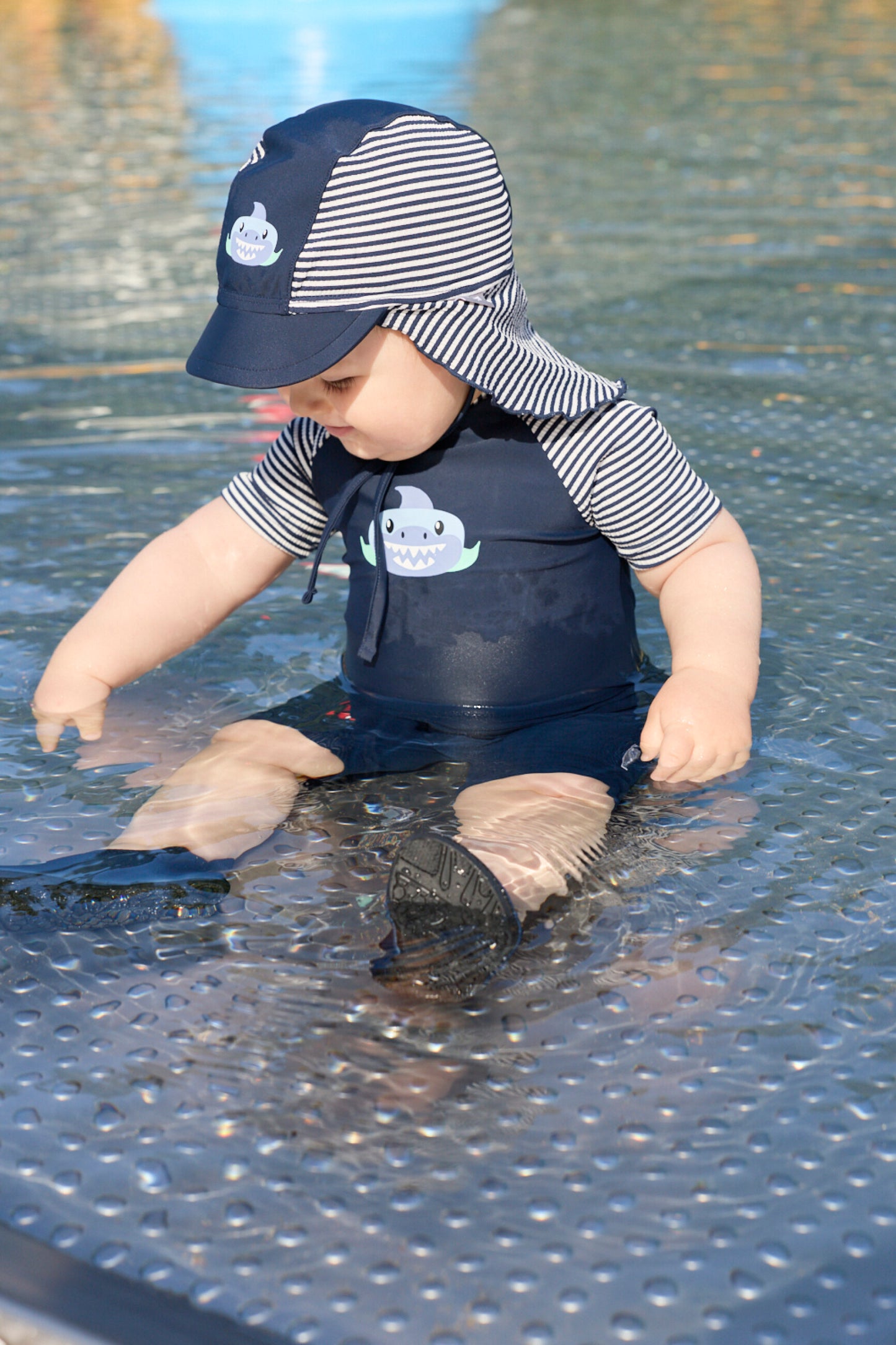 Casquette à visière avec protection de nuque