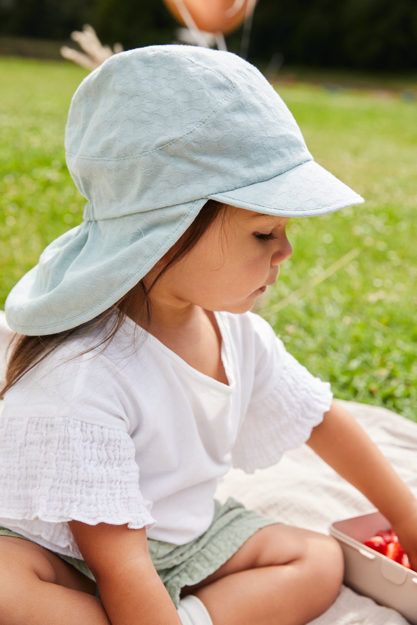 Cappello visiera con copri-collo