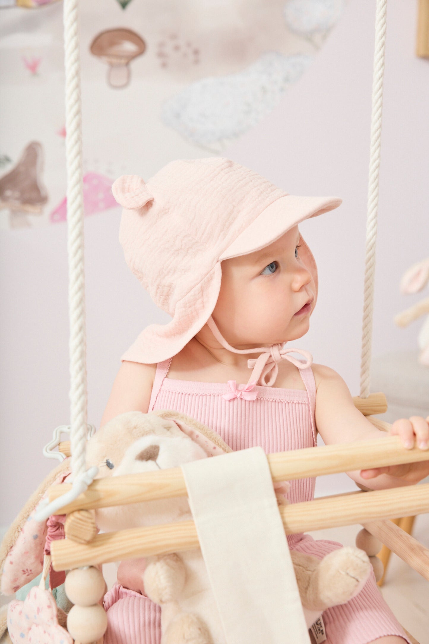 Cap with neck protection