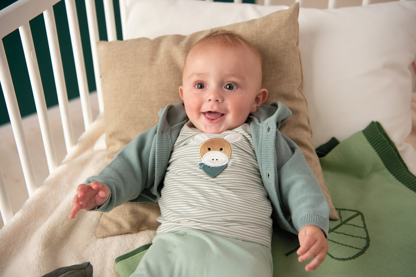 Shirt and trousers set