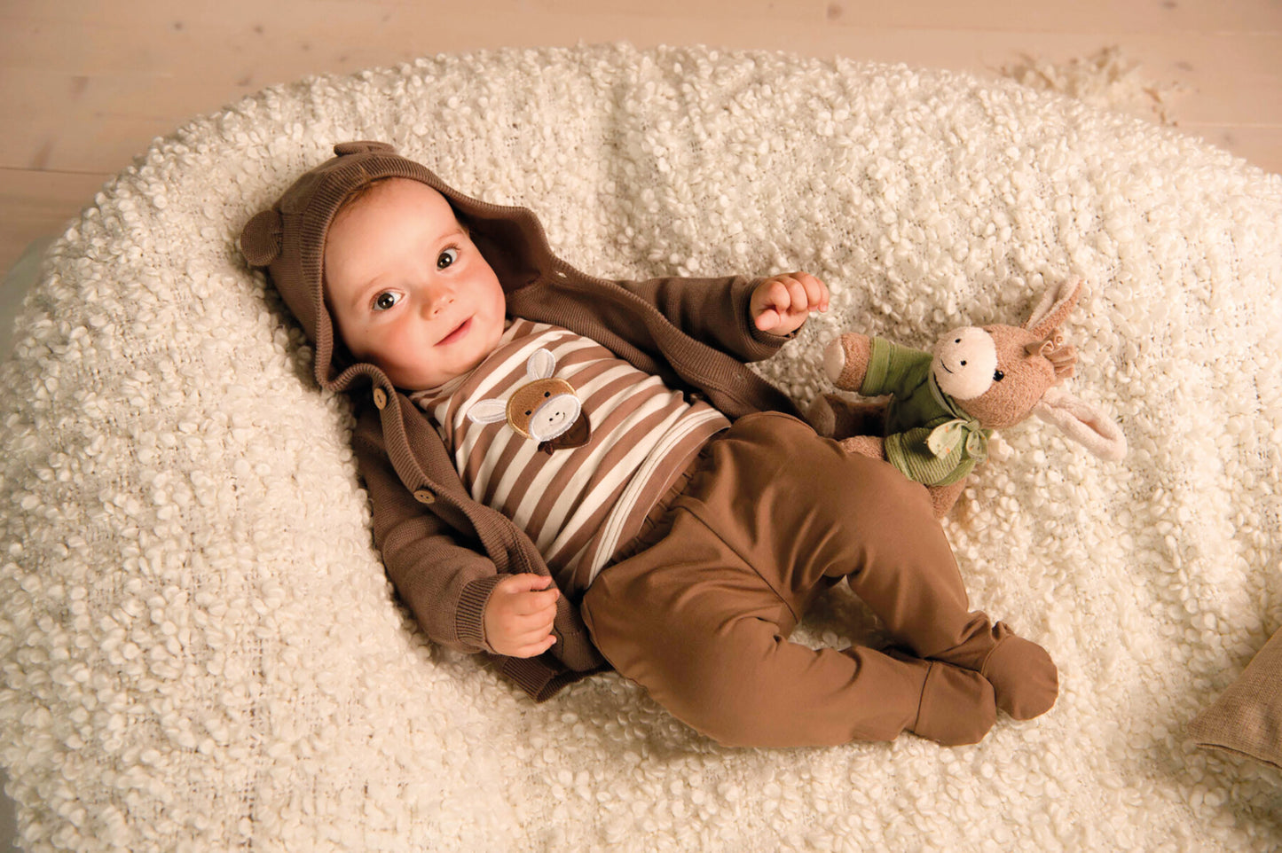 Shirt and trousers set